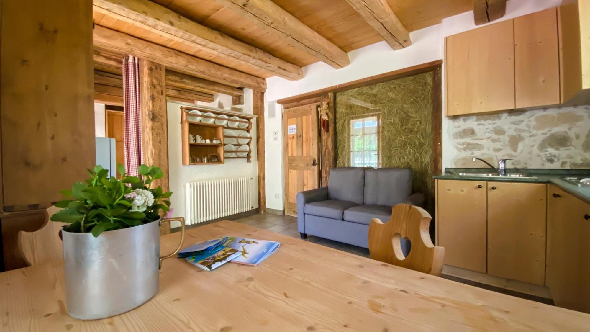 카라노 Maso Franceschella B&B 외부 사진