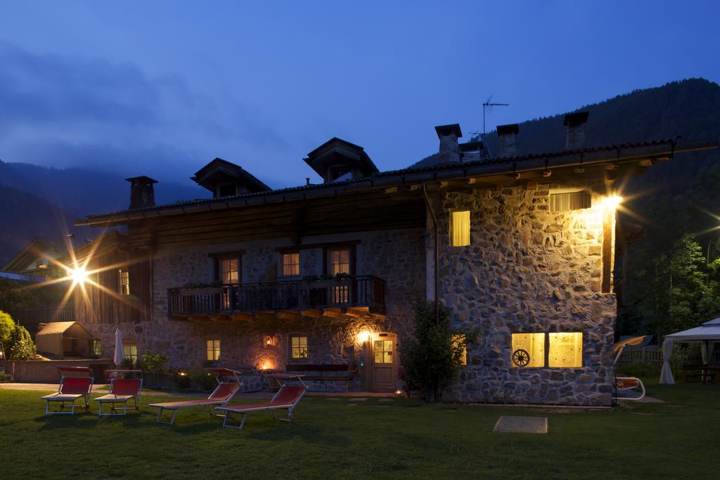 카라노 Maso Franceschella B&B 외부 사진